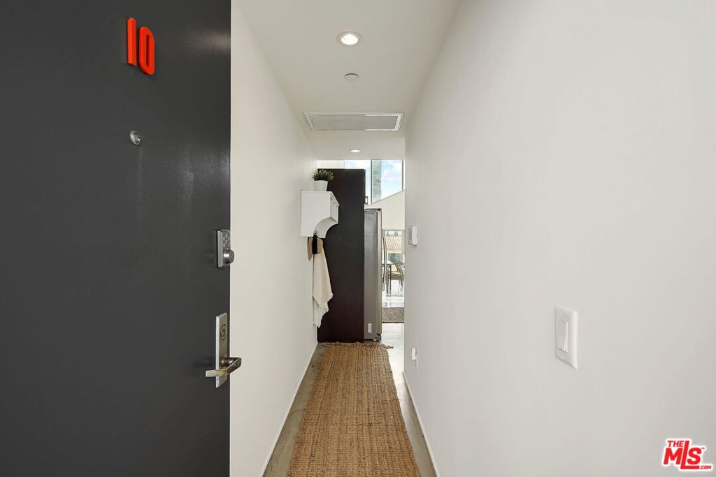 803 Wilcox Avenue 10 Property Photo 2