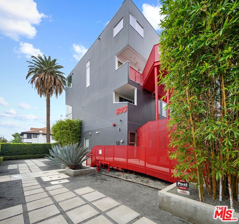 803 Wilcox Avenue 10 Property Photo 31