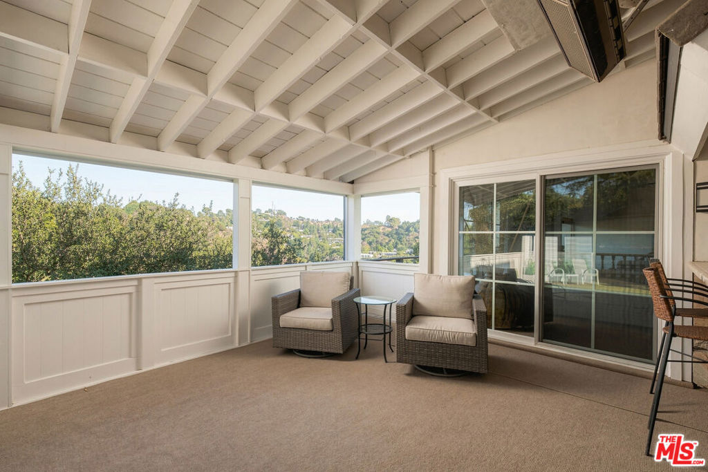 2312 Kimridge Road Property Photo 11