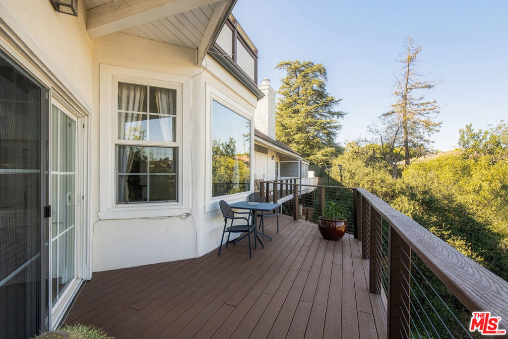 2312 Kimridge Road Property Photo 12