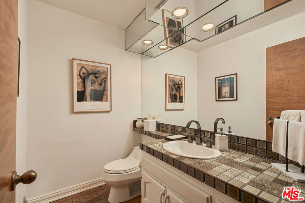 2312 Kimridge Road Property Photo 36