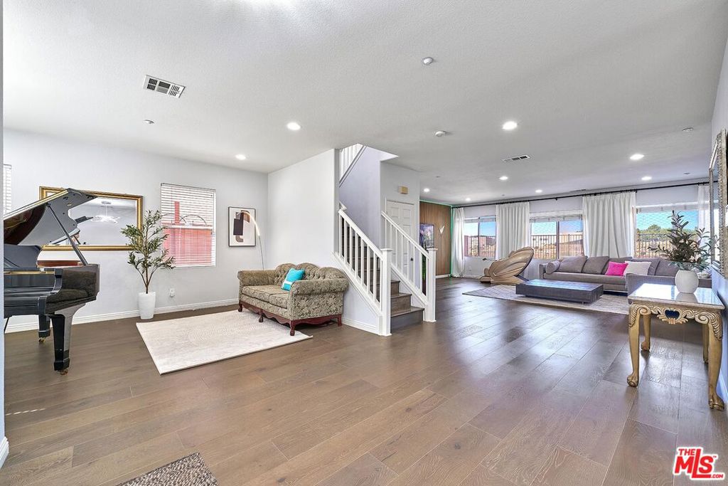 13033 Mesa Verde Way Property Photo 7