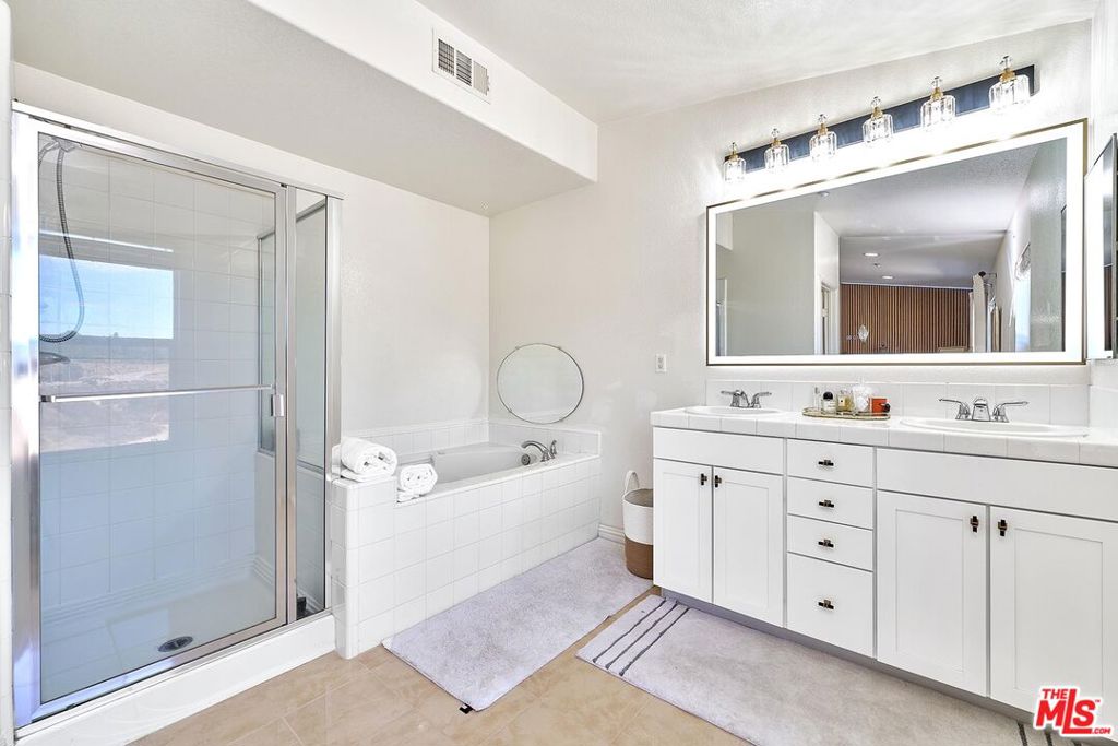 13033 Mesa Verde Way Property Photo 32