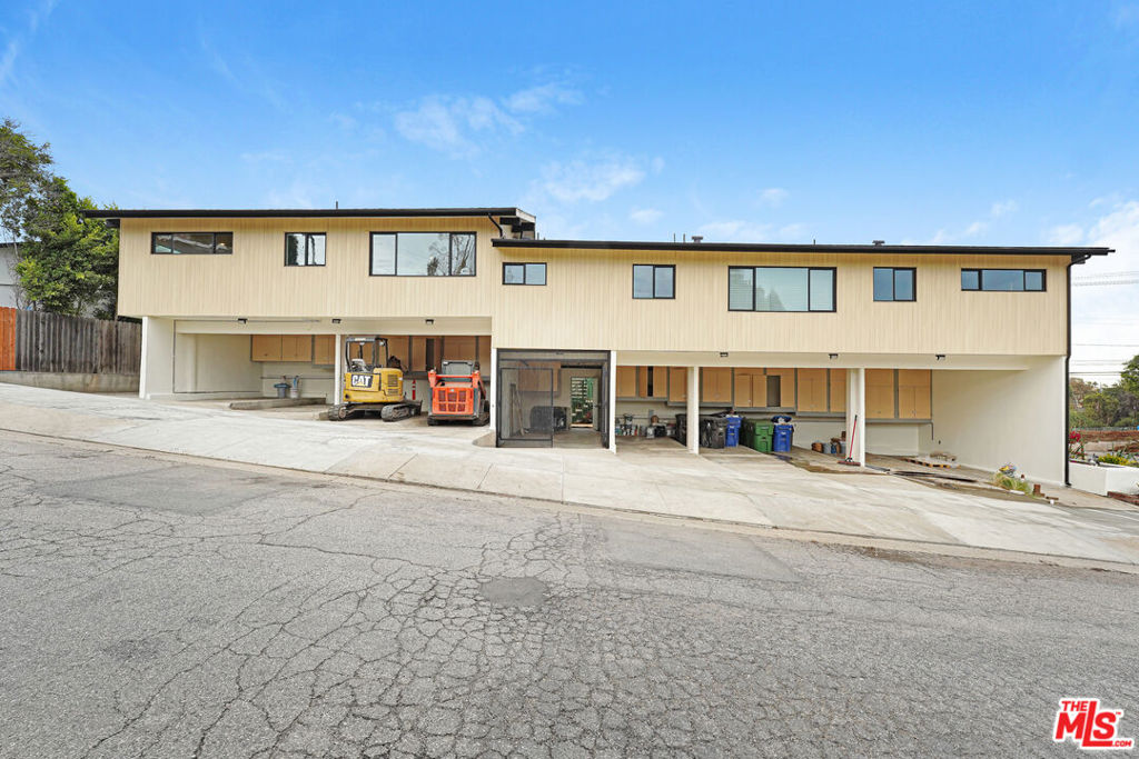 16185 W Sunset Blvd 4 Property Photo 10