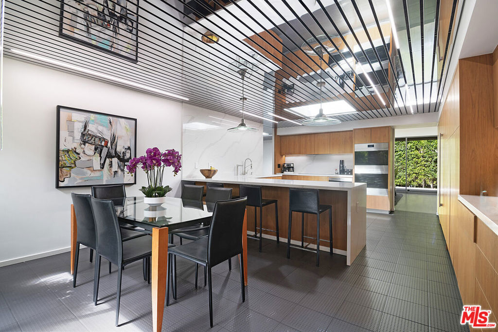 5000 Queen Victoria Road Property Photo 25