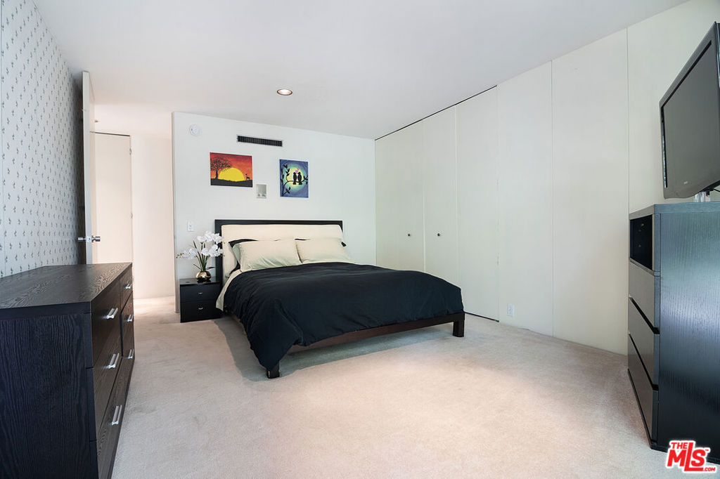5000 Queen Victoria Road Property Photo 34