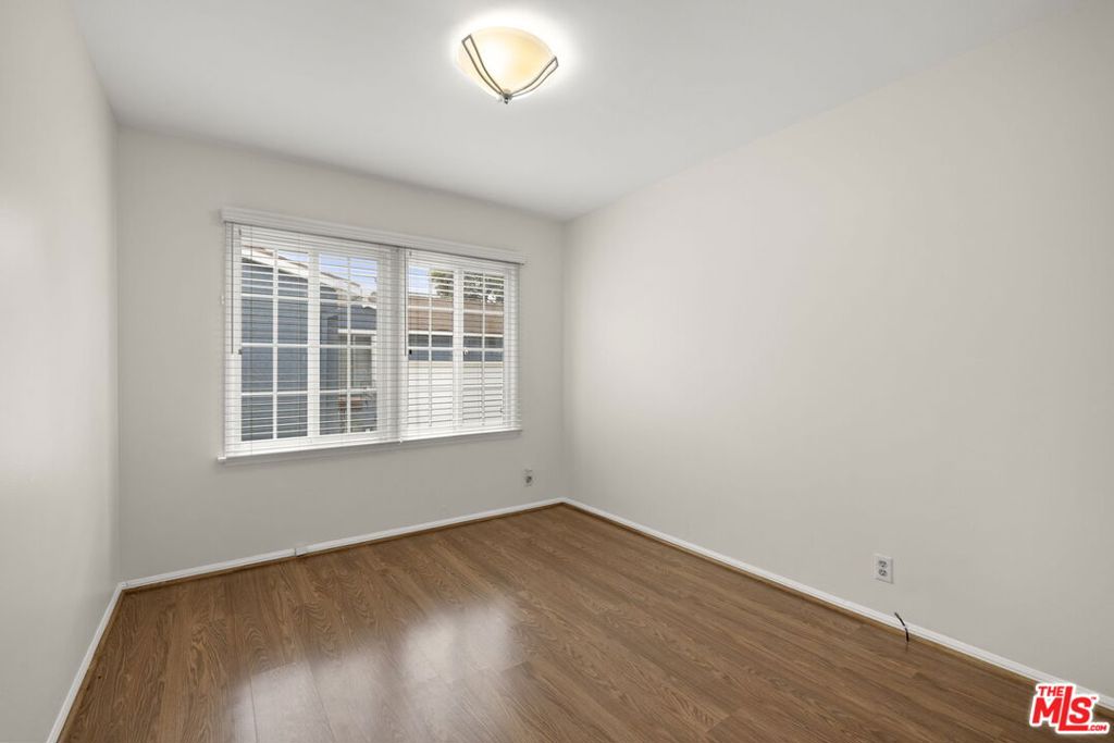 5206 Emporia Avenue Property Photo 17