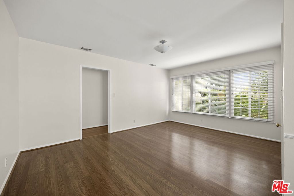 5206 Emporia Avenue Property Photo 26