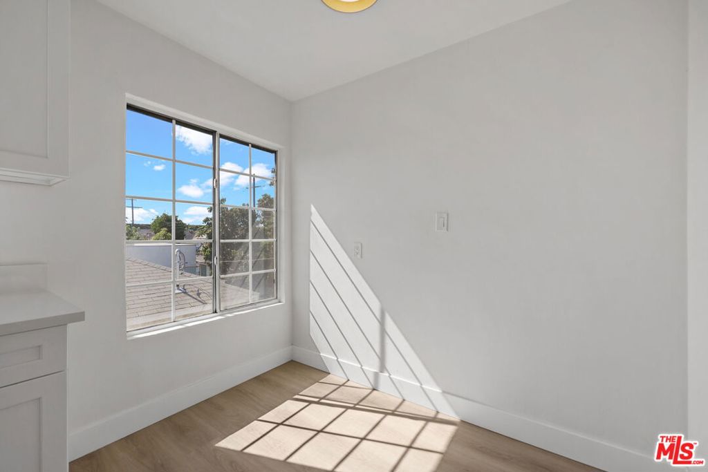 315 W 65th Street Property Photo 13