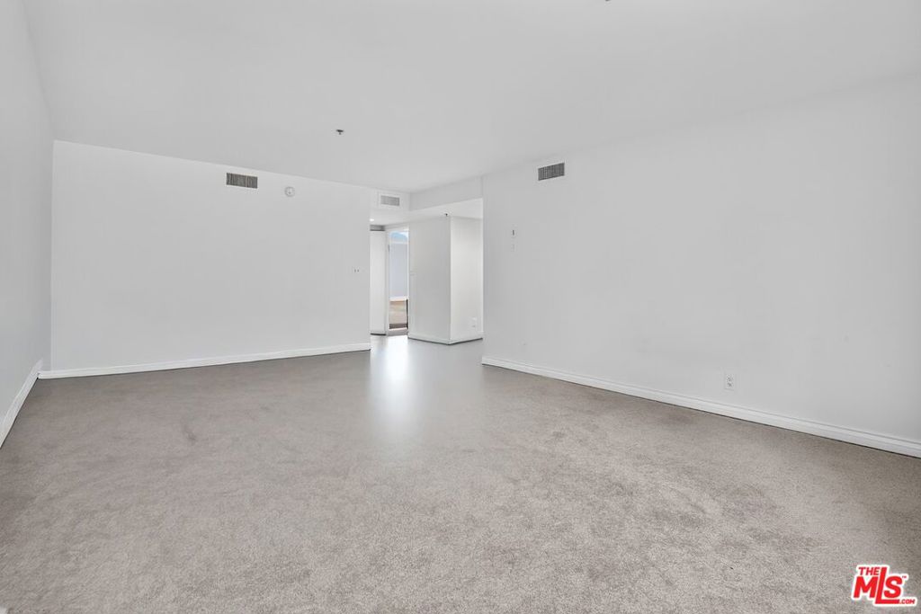 10660 Wilshire Boulevard 309 Property Photo 15