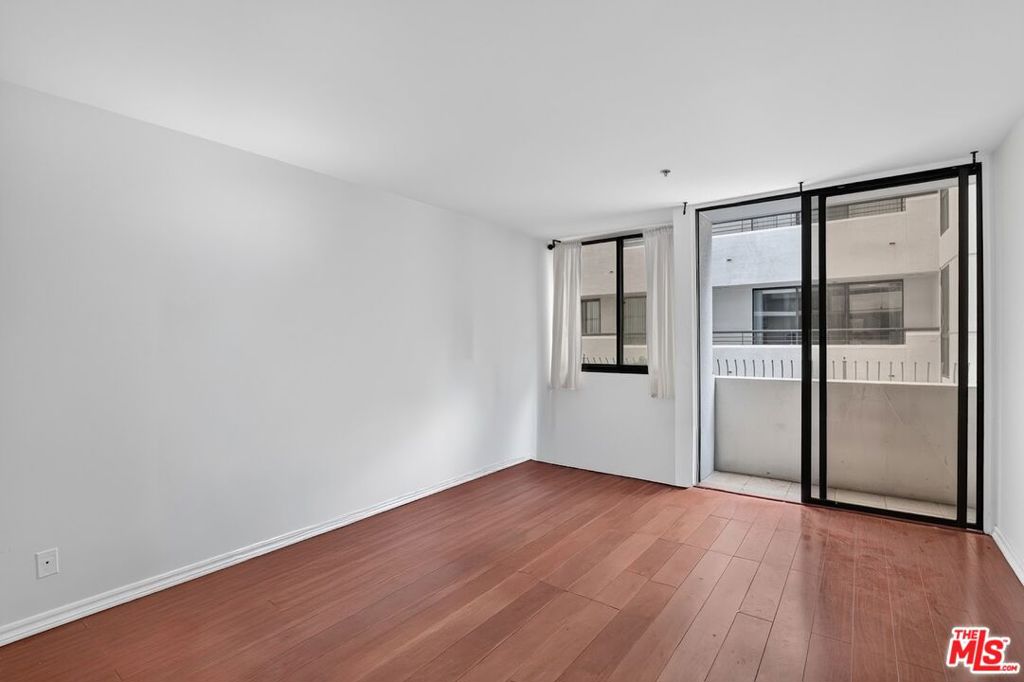 10660 Wilshire Boulevard 309 Property Photo 18