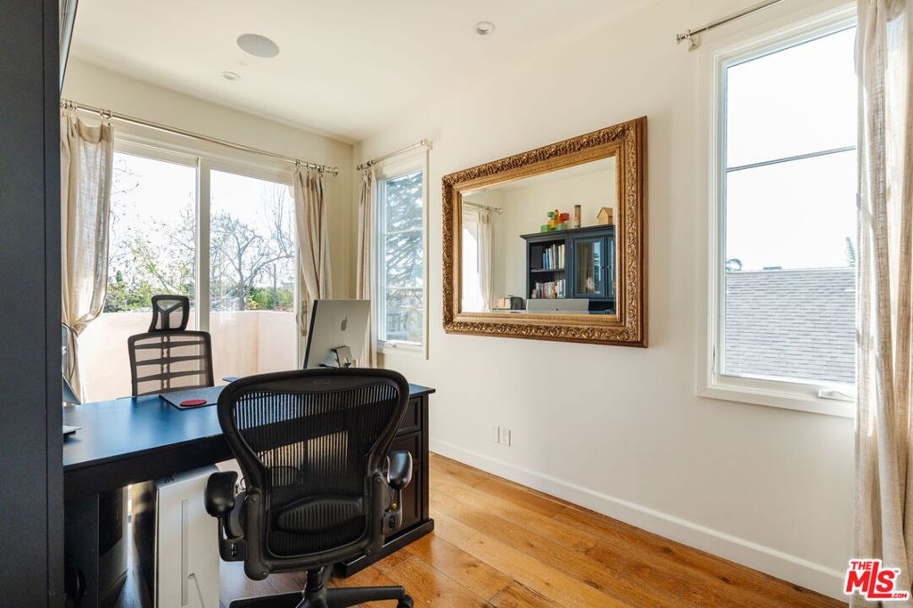 1633 Hi Point Street Property Photo 40