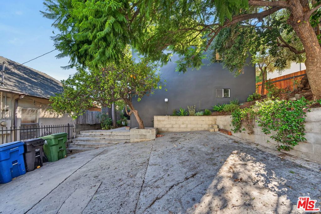1356 Mcduff Street Property Photo 25