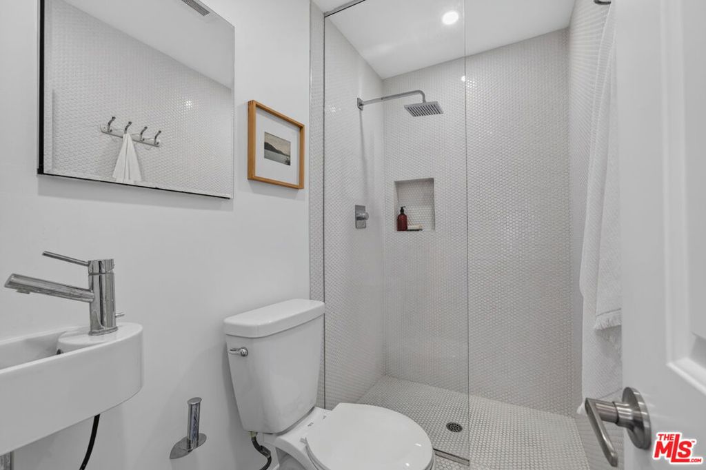 1356 Mcduff Street Property Photo 53
