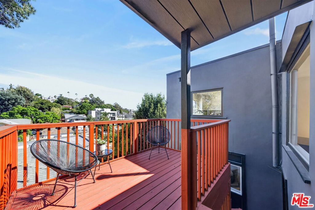 1356 Mcduff Street Property Photo 54