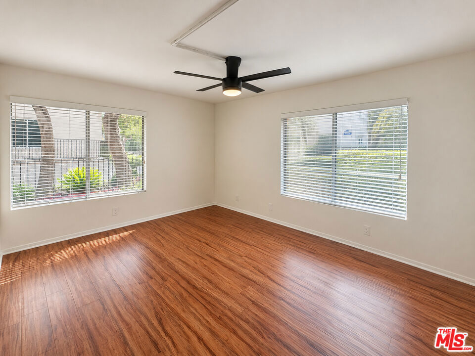 7101 Summertime Lane Suite 101 Property Photo 10