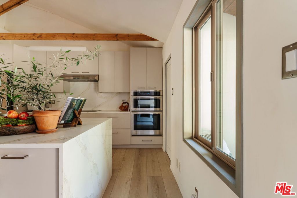 1230 Old Topanga Canyon Road Property Photo 14