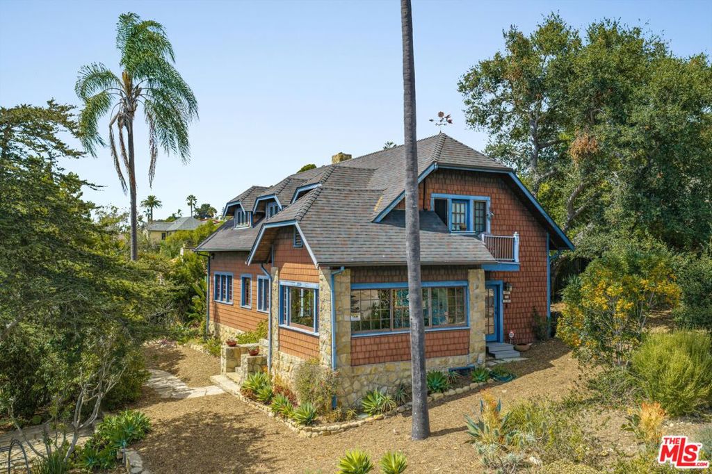 645 E Micheltorena Street Property Photo 31