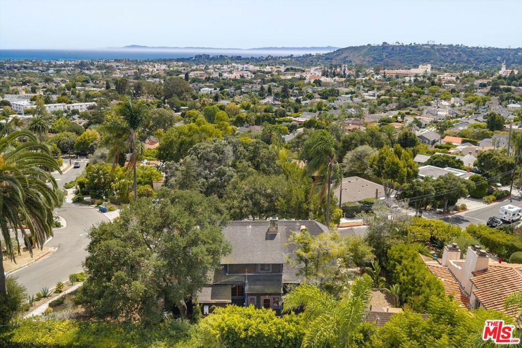 645 E Micheltorena Street Property Photo 36