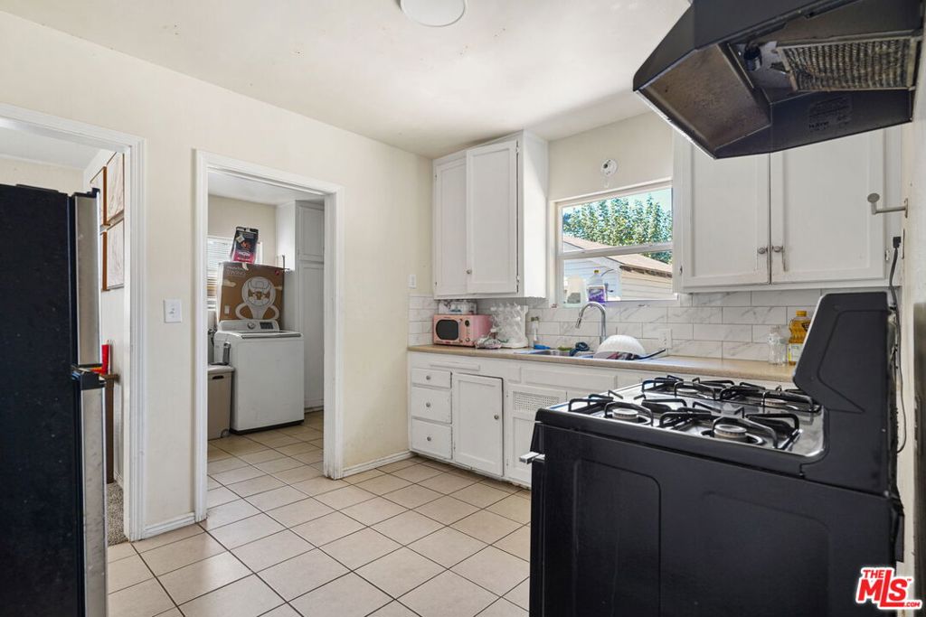 614 Ray Street Property Photo 3