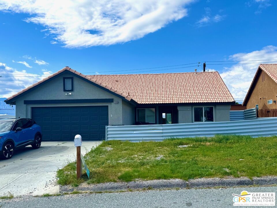 13753 Inaja Street Property Photo 1