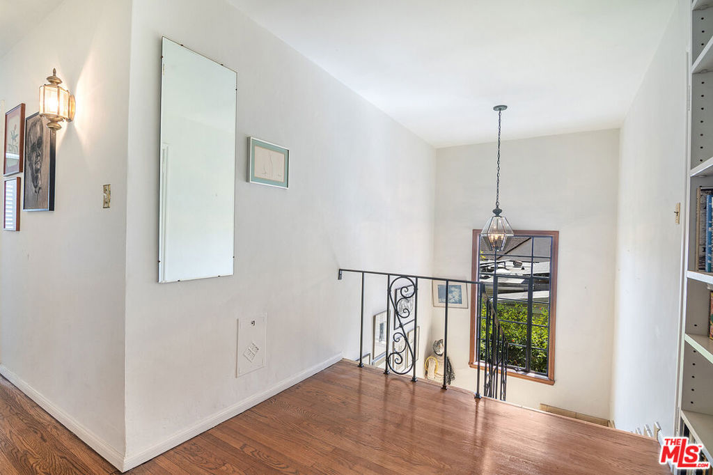 3050 Motor Avenue Property Photo 19