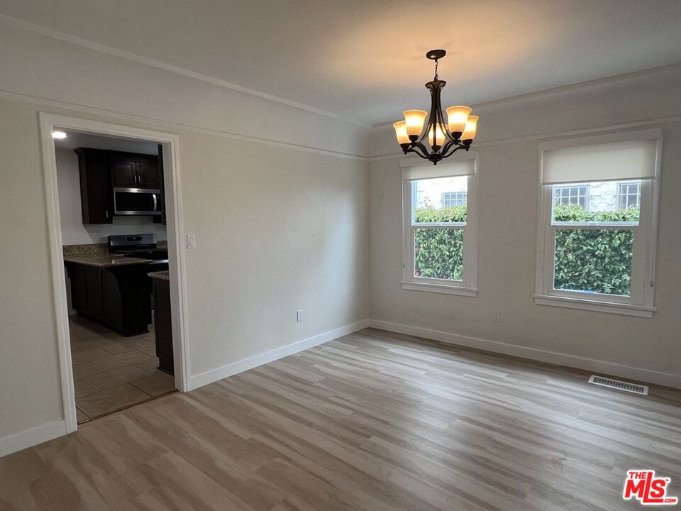 1284 S Highland Avenue Property Photo 6