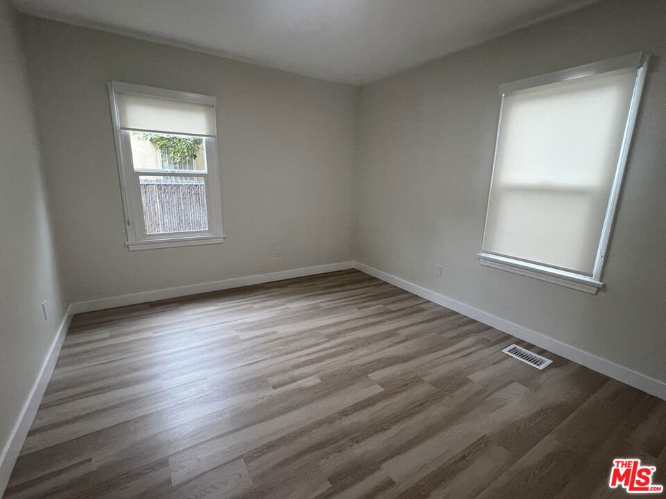1284 S Highland Avenue Property Photo 19