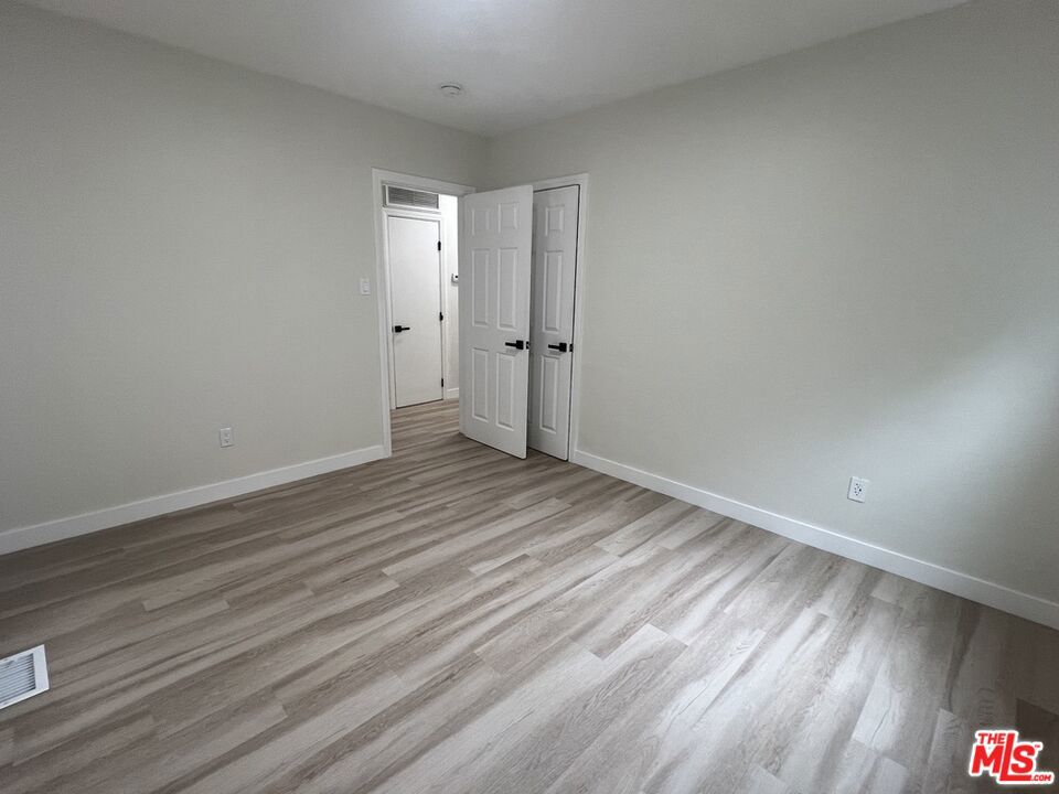 1284 S Highland Avenue Property Photo 20