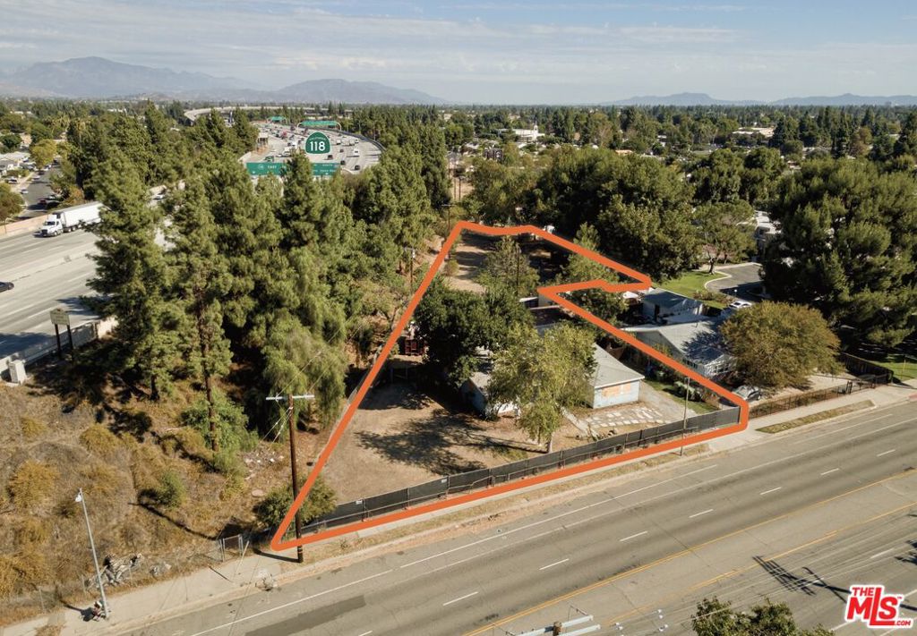 10810 Woodley Avenue Property Photo 1