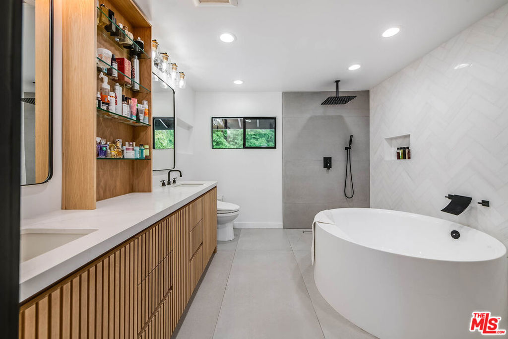 4961 Marmol Drive Property Photo 49