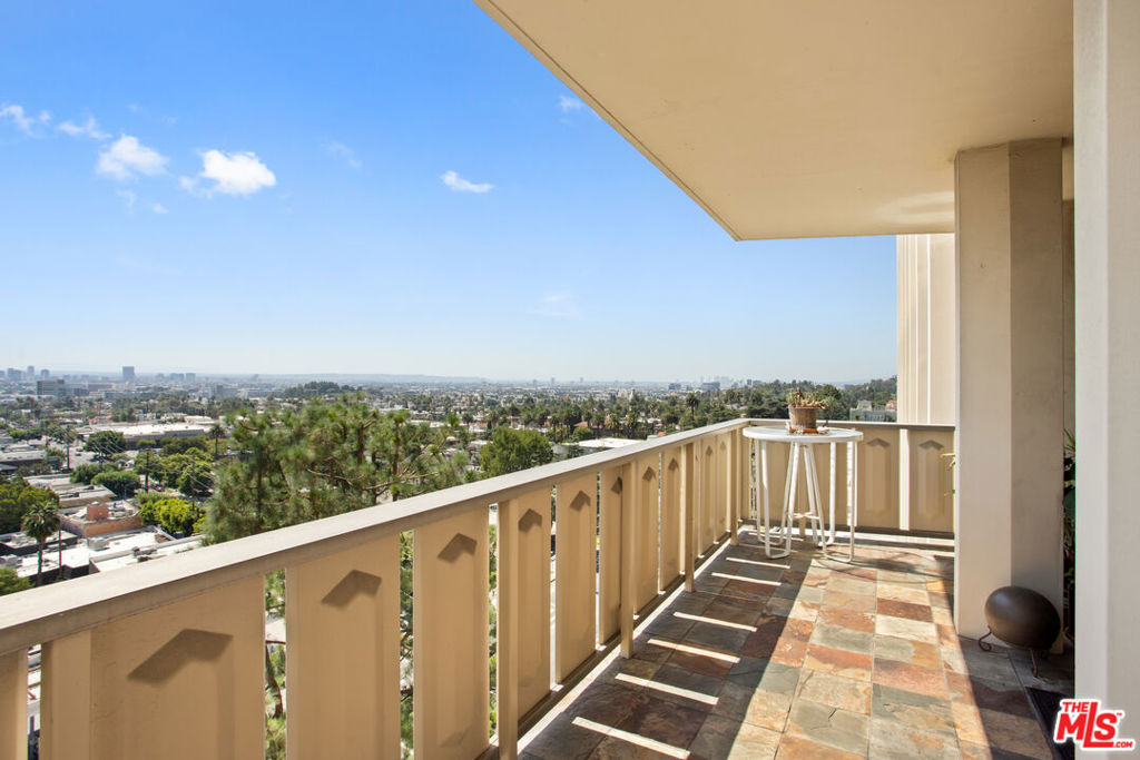 4455 Los Feliz Boulevard 1105 Property Photo 7