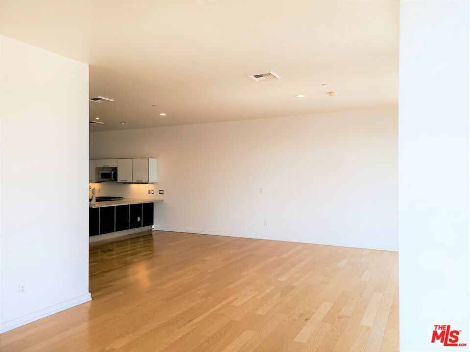 801 S Grand Avenue 1209 Property Photo 30