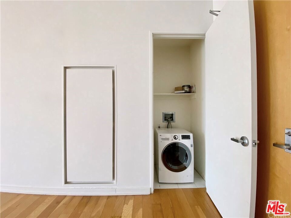 801 S Grand Avenue 1209 Property Photo 39