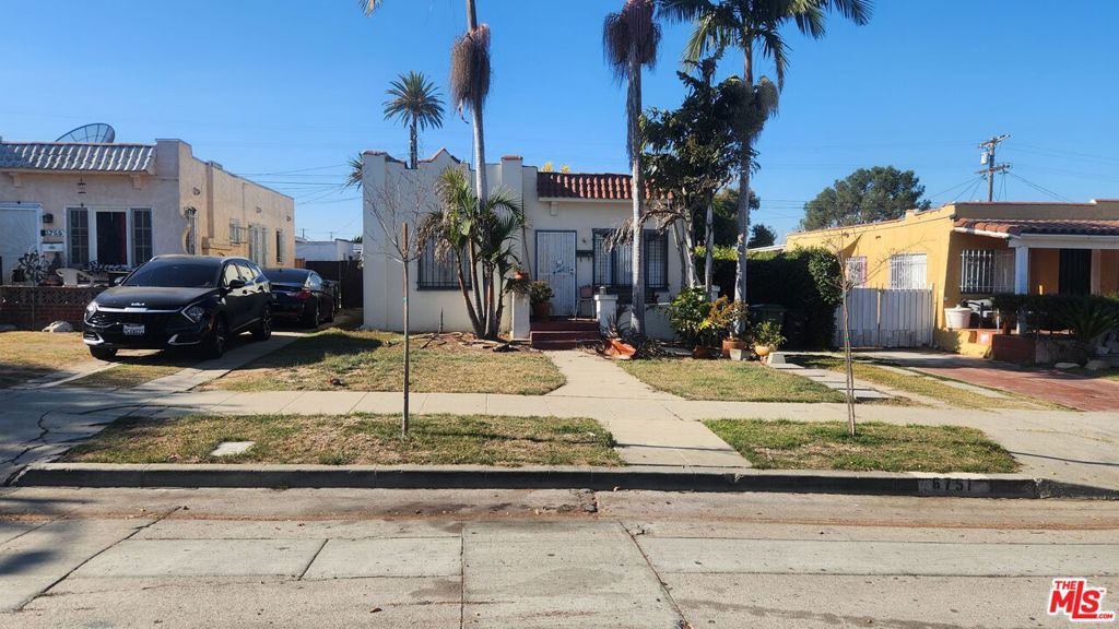 6751 Arlington Avenue Property Photo 1