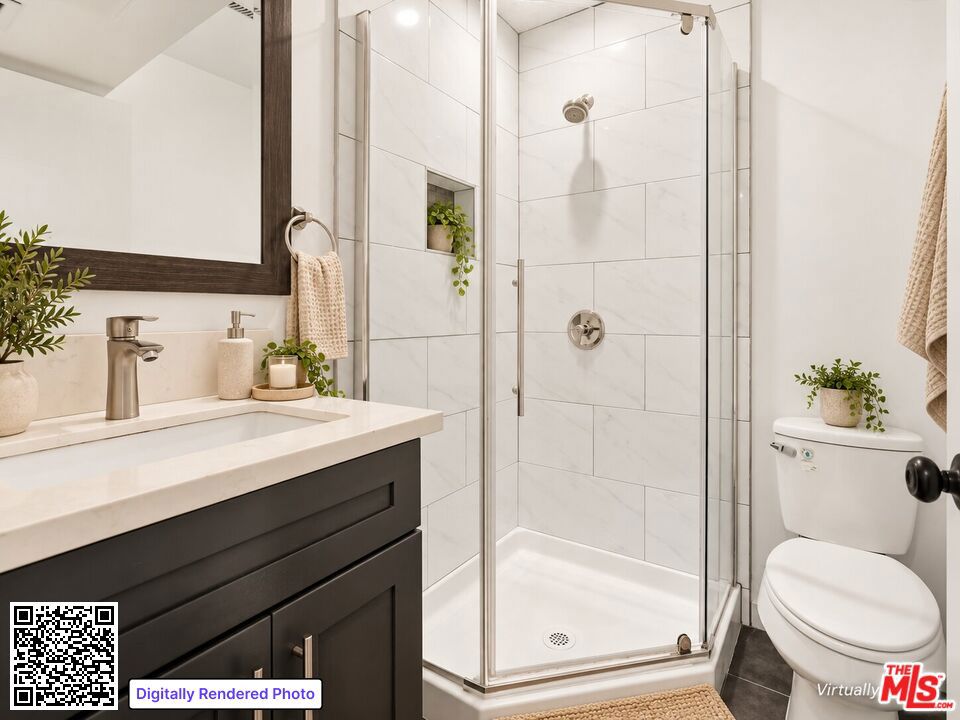 4150 S Normandie Avenue Property Photo 14
