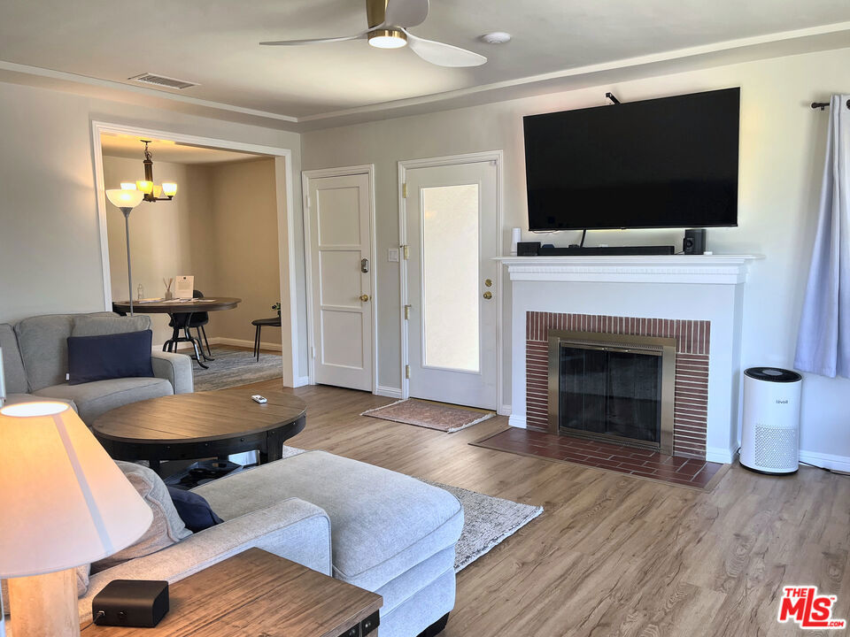 7501 Earldom Avenue Property Photo 4