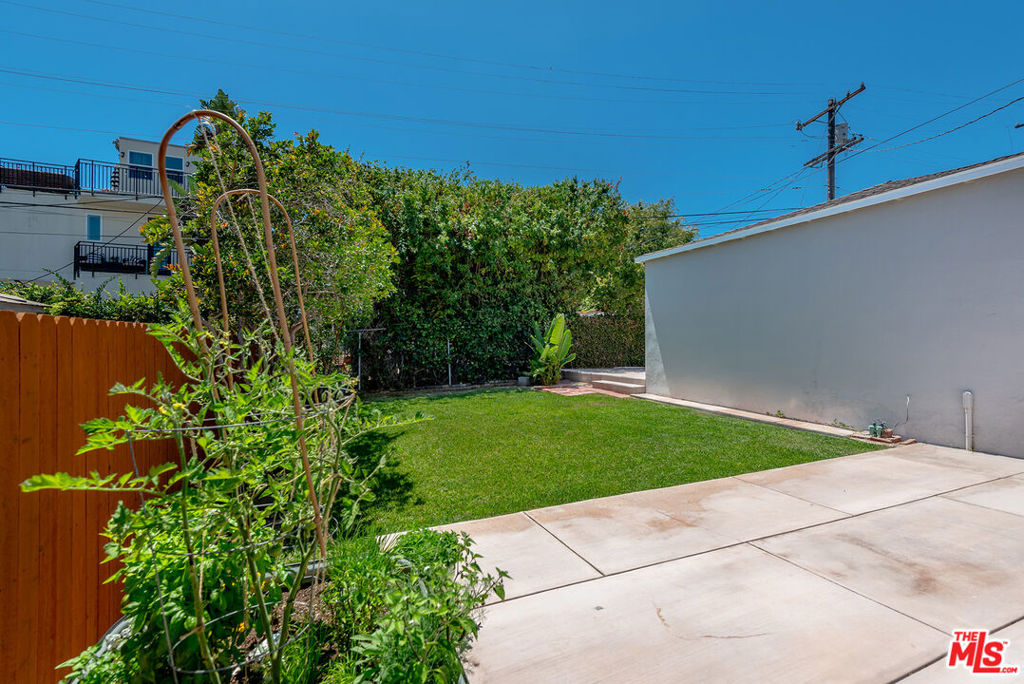 7501 Earldom Avenue Property Photo 22
