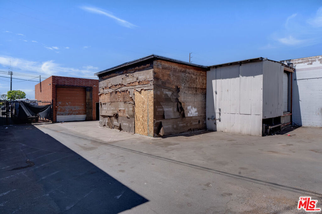10920 S La Cienega Boulevard Property Photo 17