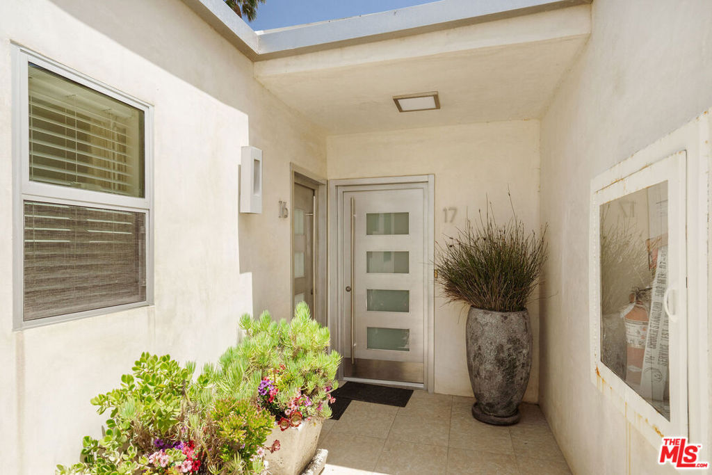 2101 Ocean Avenue 17 Property Photo 2