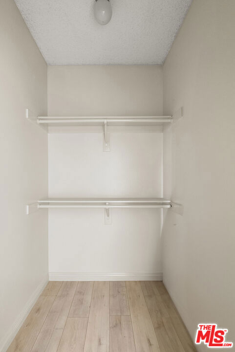112 N Hamilton Drive 305 Property Photo 14