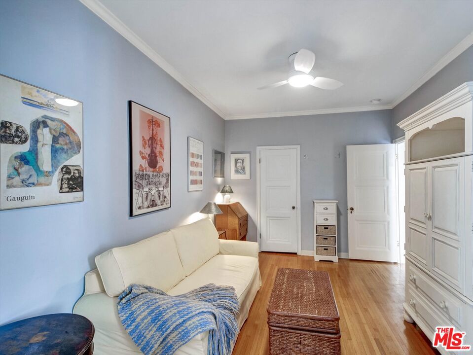1327 N Hayworth Avenue Property Photo 33