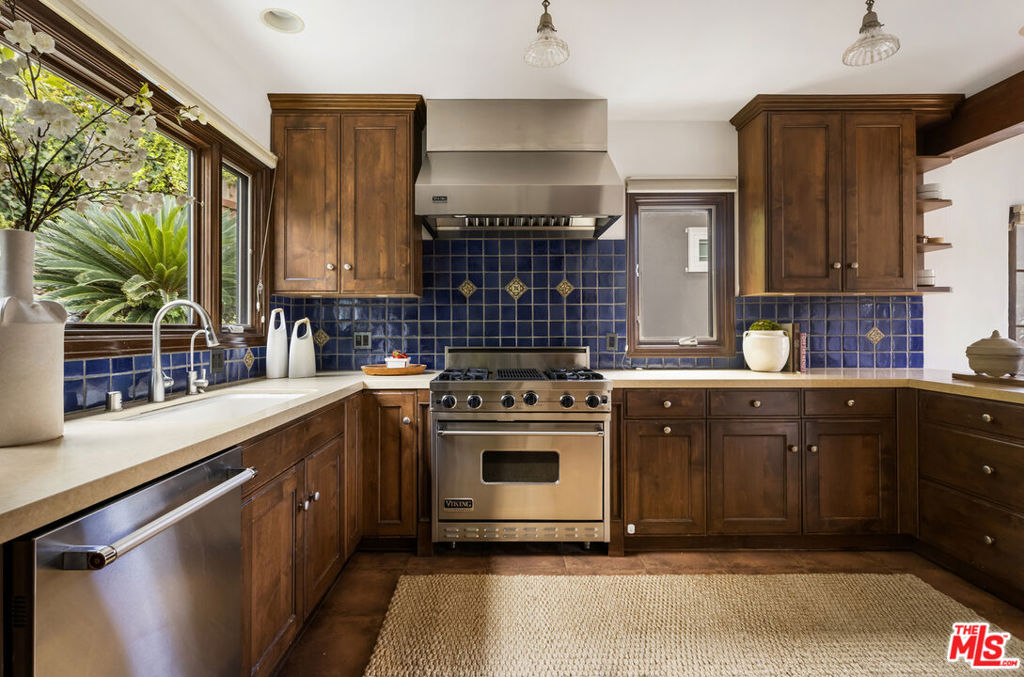 3456 Ben Lomond Place Property Photo 34