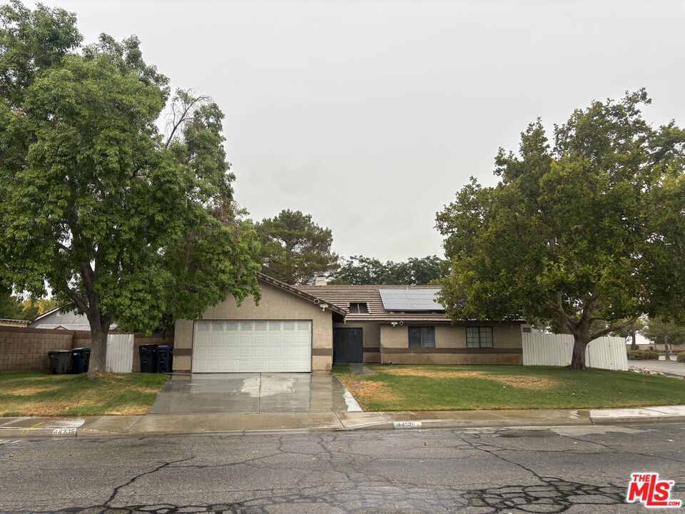 44335 Palo Verde Street Property Photo 1