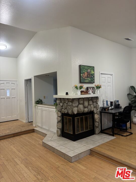 44335 Palo Verde Street Property Photo 5