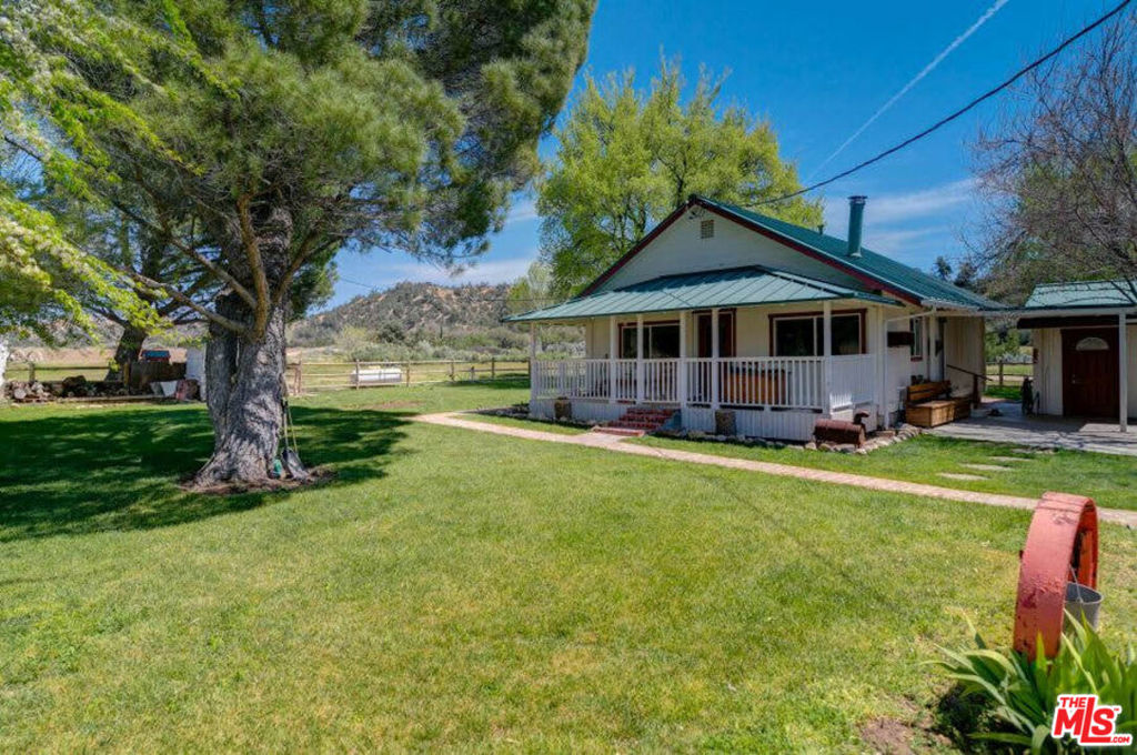 29433 Highway 33 Property Photo 43