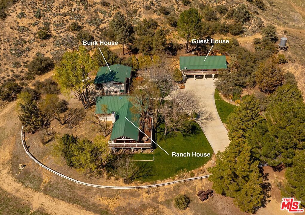29433 Highway 33 Property Photo 51