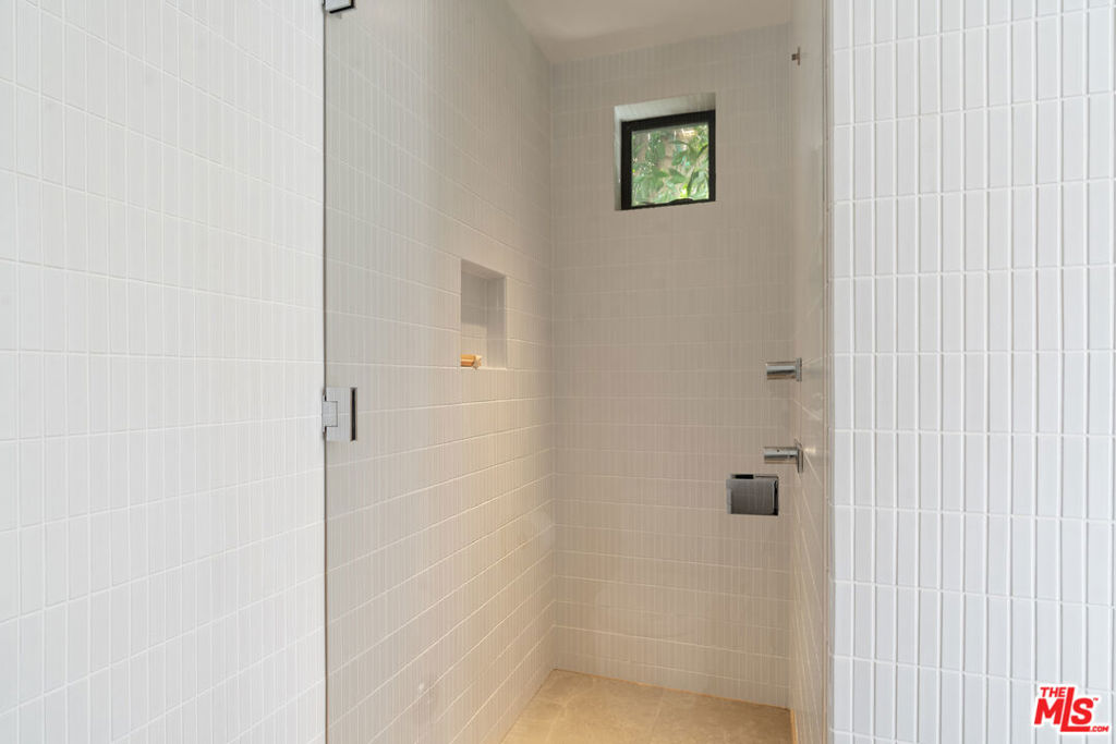 1146 Sierra Alta Way Property Photo 46