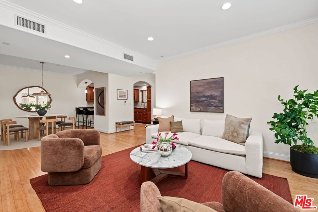 1511 Camden Avenue 103 Property Photo 4
