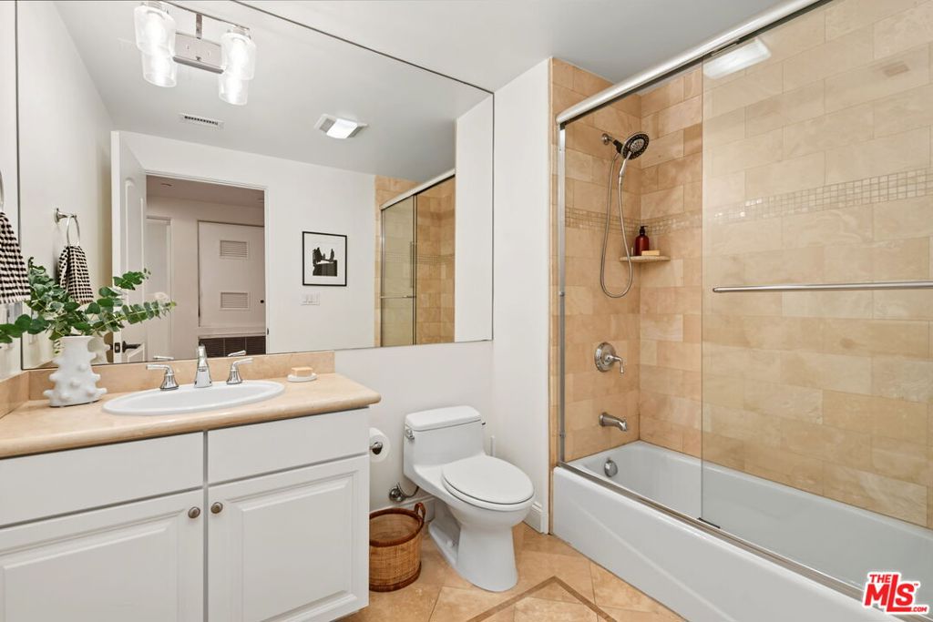 1511 Camden Avenue 103 Property Photo 16